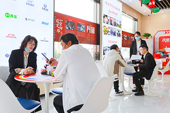 ±±¾©Íòͨ»ðÈȱ¨ÃûÖÐ